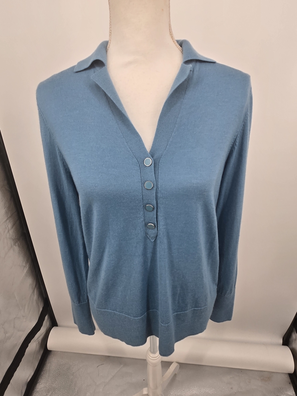 Talbots Blue Collared V-Neck Button Pullover Sweater (7731)